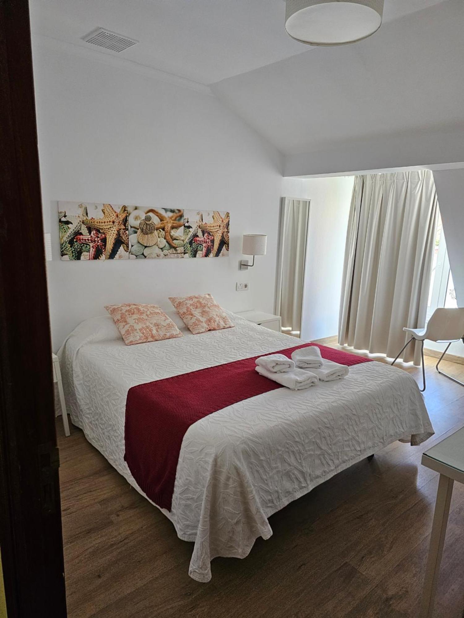 Hotel Mariquito フィニステレ エクステリア 写真